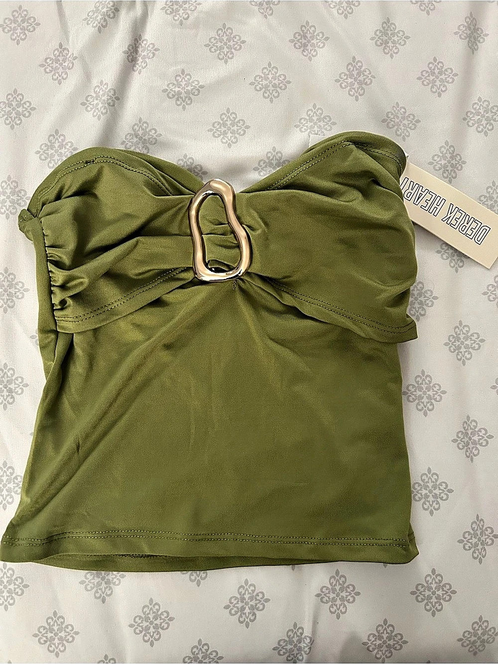 Derek Heart Olive Ring Detail Top Size XS NWT